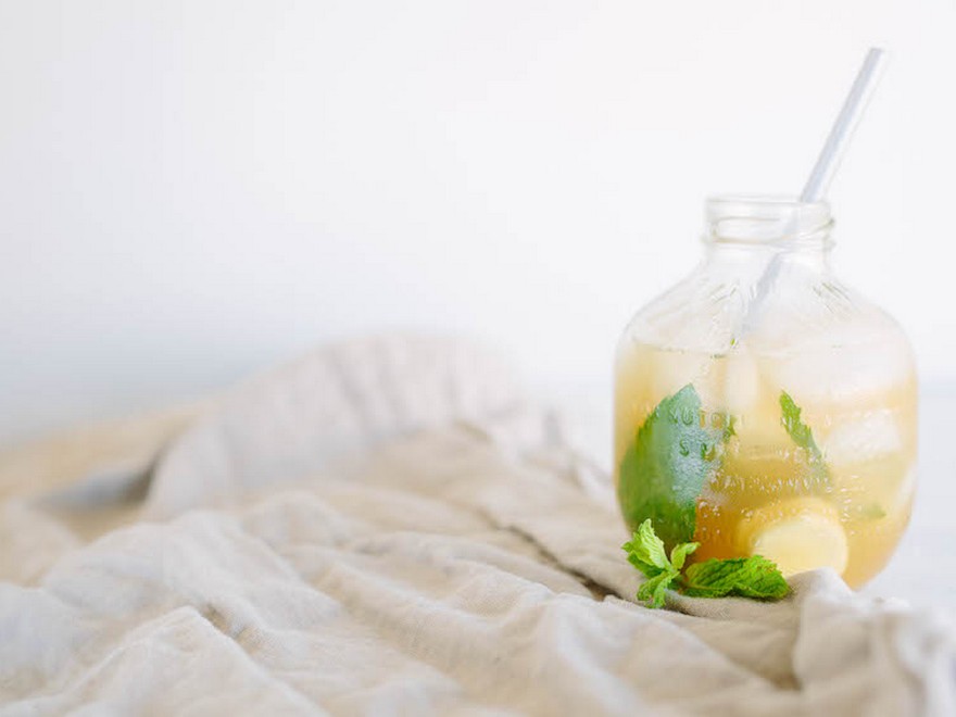 3 Digestive Cocktails For The Submit-Christmas Bloat!